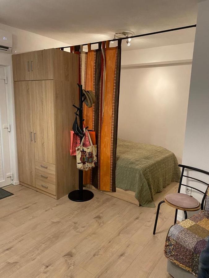 Klokke Apartment *